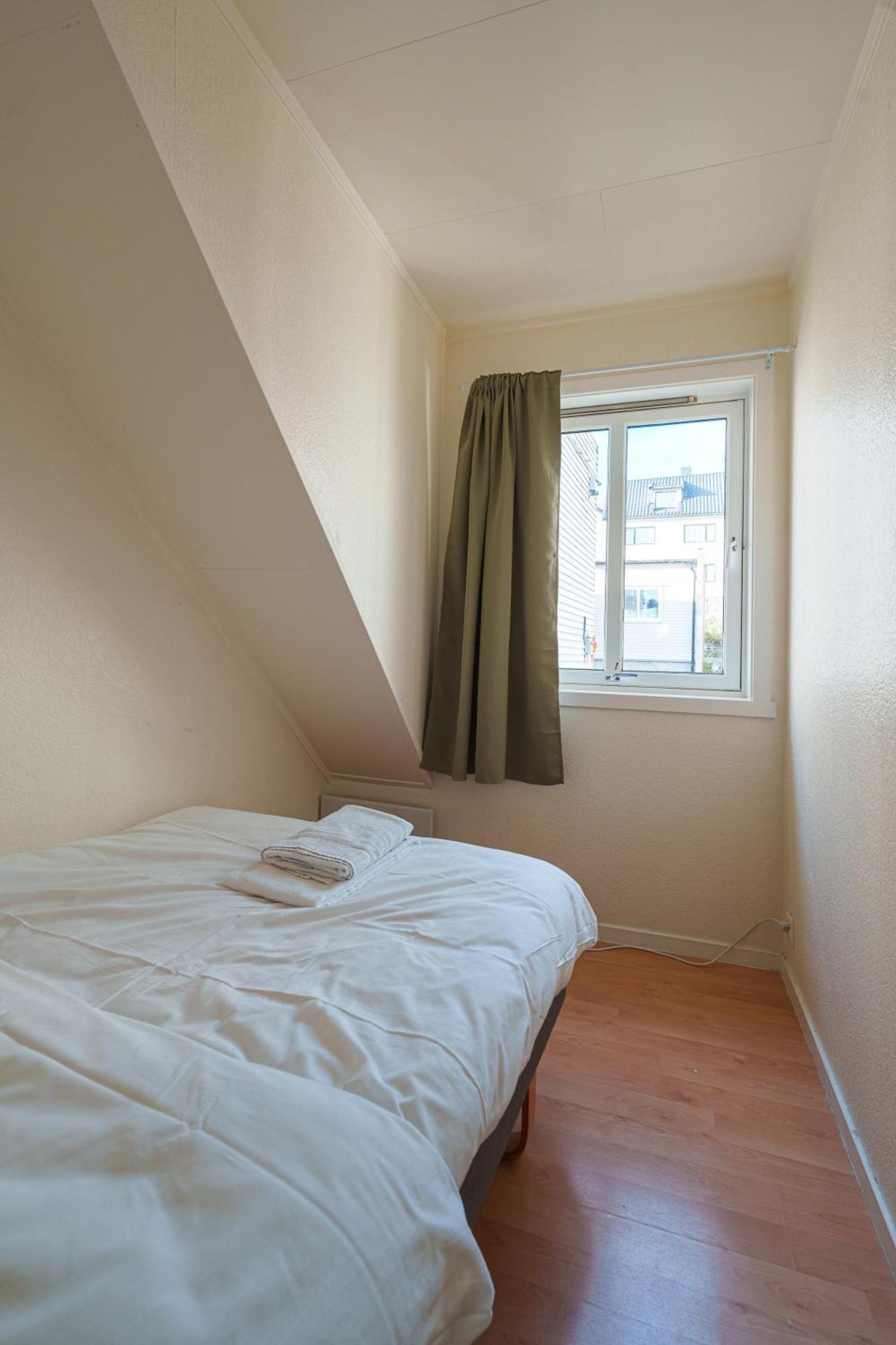 2 And 3 Rooms Apartments Tromsø Esterno foto
