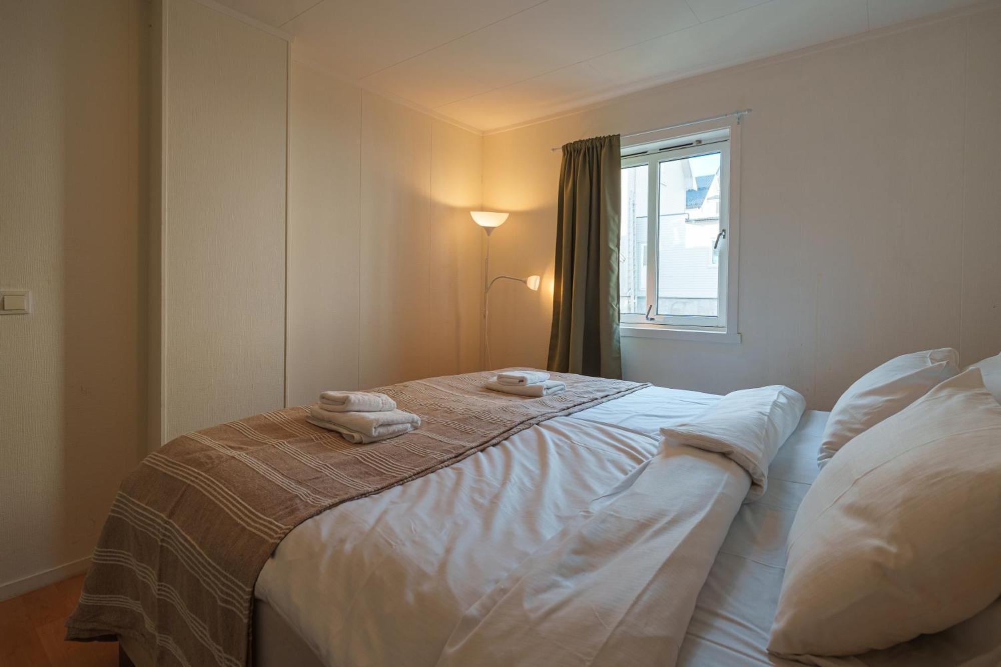 2 And 3 Rooms Apartments Tromsø Esterno foto